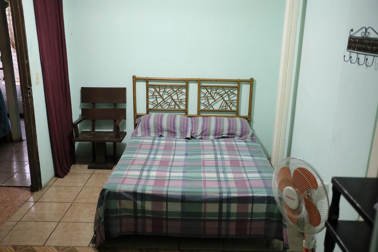 Hostal Del Este Santa Fe Сан-Хосе Екстер'єр фото